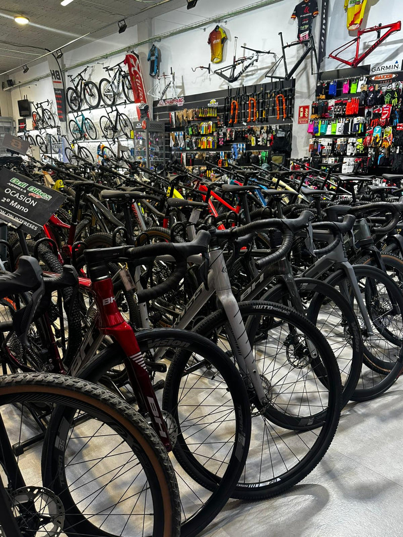 Cómo elegir la bicicleta perfecta: Guía completa para ciclistas en 2026